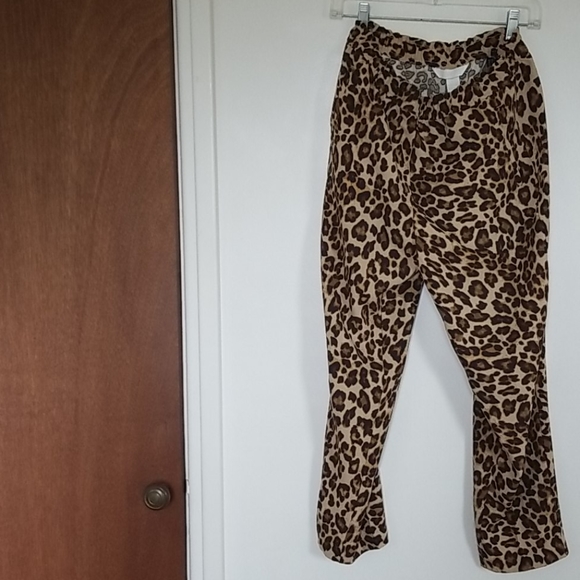 Pant - Picture 1 of 7